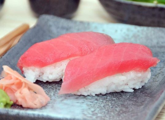 tuna sashimi