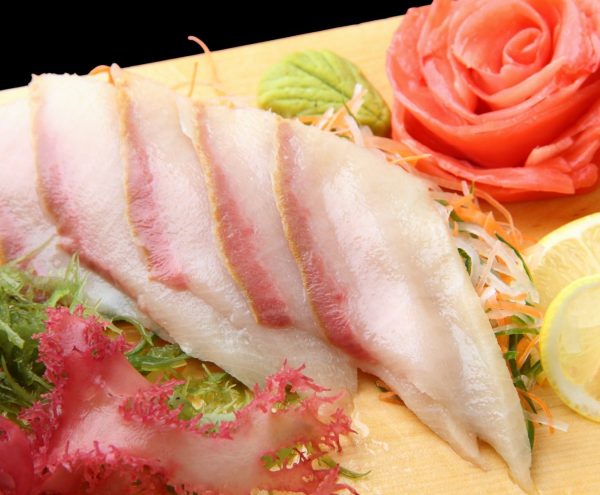 yellow tail (hamachi)1.8 2kg fillet